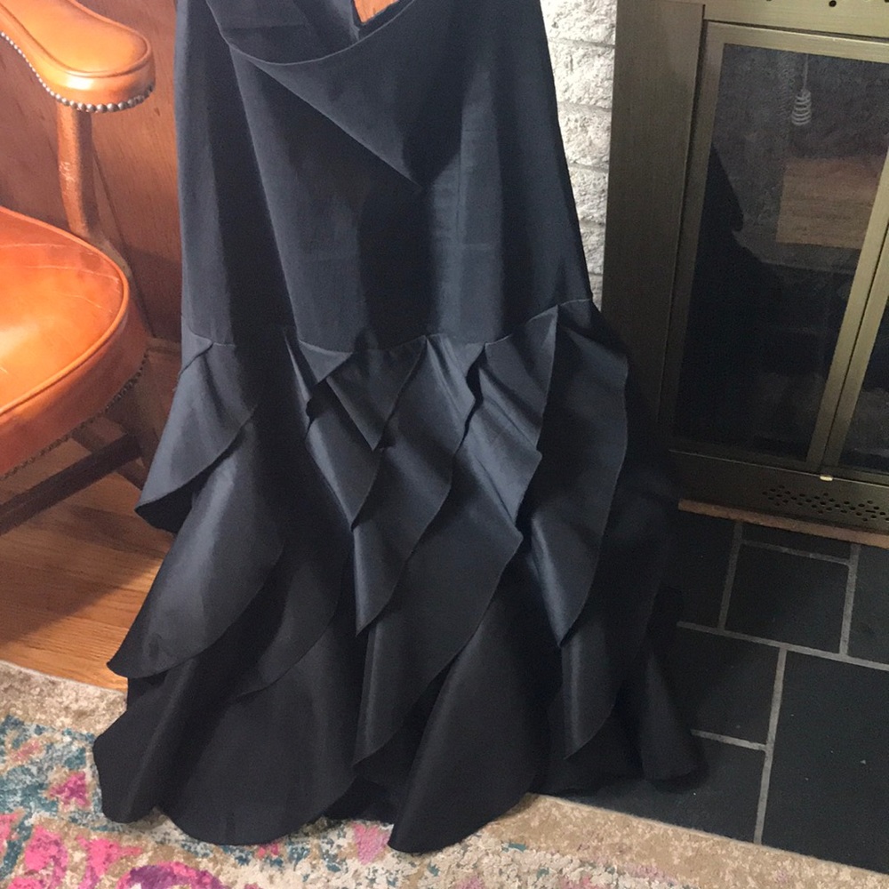 Tadashi black formal skirt 14